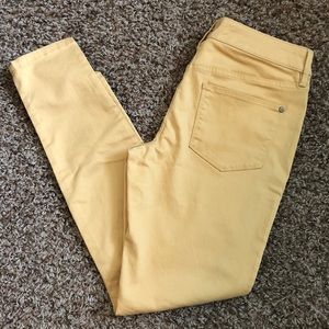 The Limited Skinny Leg 917 Jeans